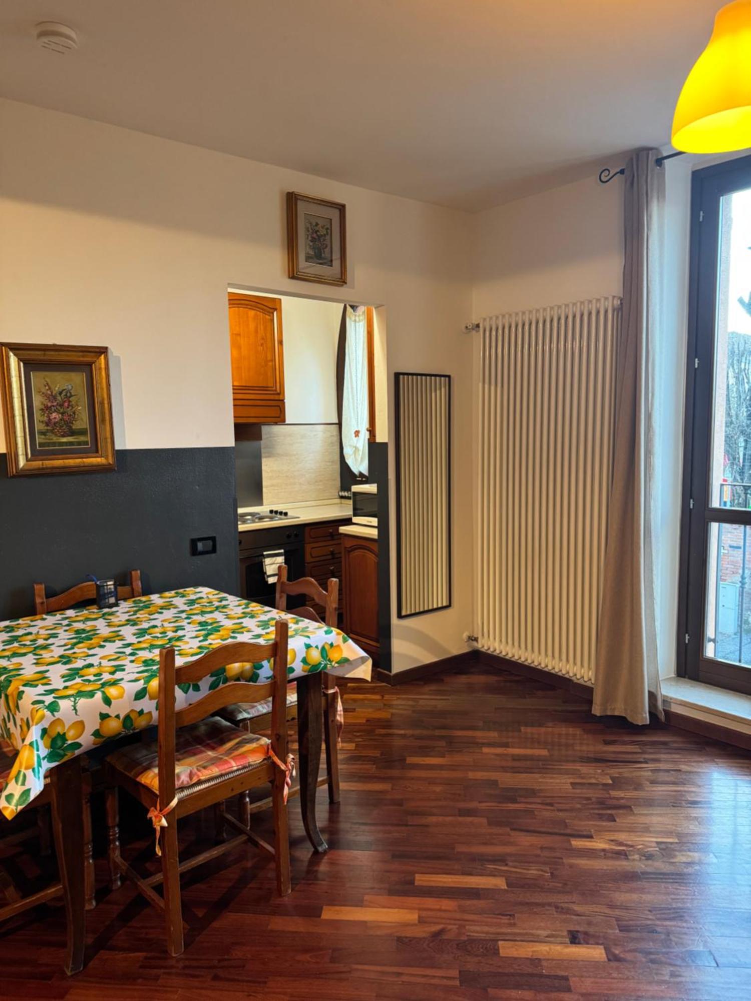 Ampio Monolocale Apartment Brescia Exterior photo